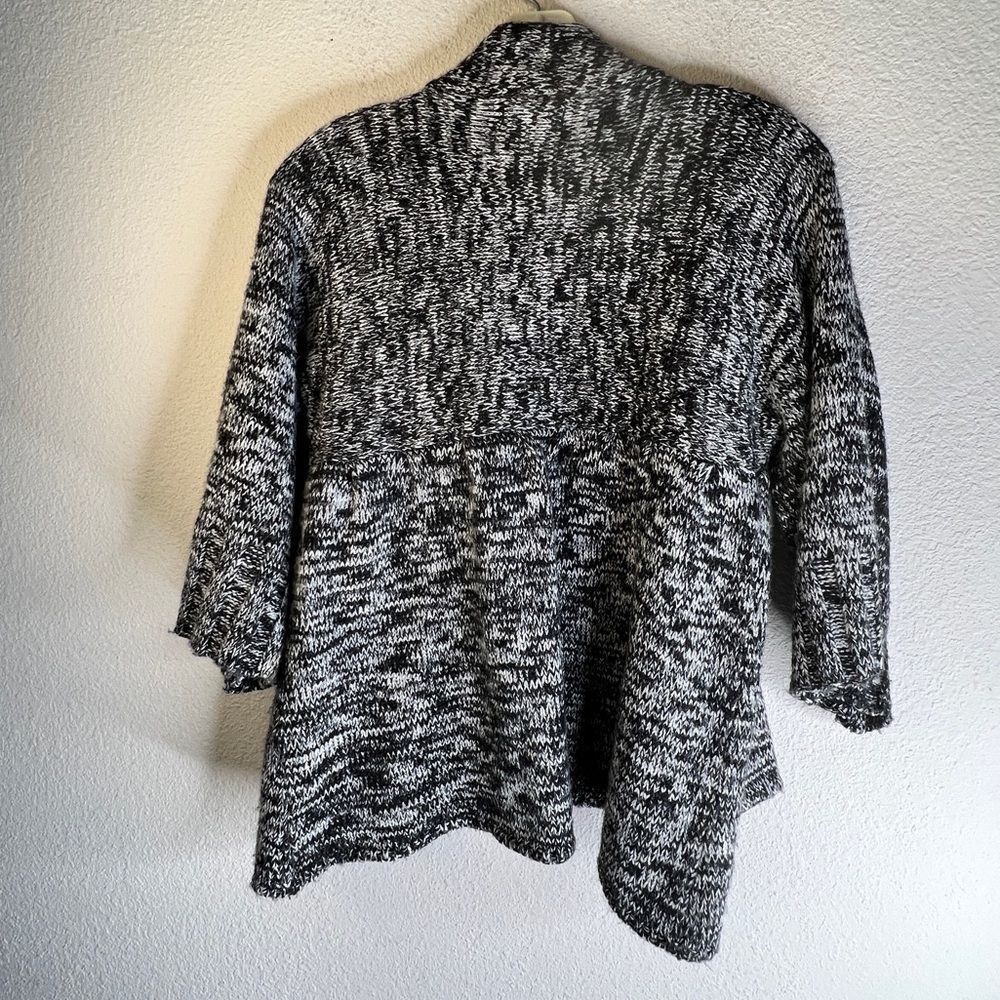 Talie Sweater‎ - Picture 5 of 7